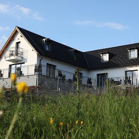 Apartmany Allis Lipno nad Vltavou Exterior foto