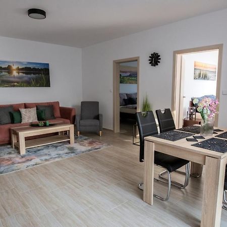 Apartmany Allis Lipno nad Vltavou Exterior foto