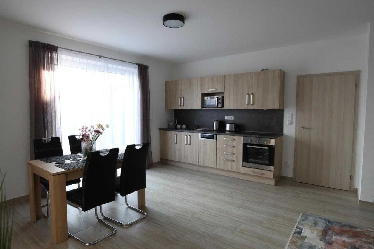 Apartmany Allis Lipno nad Vltavou Exterior foto